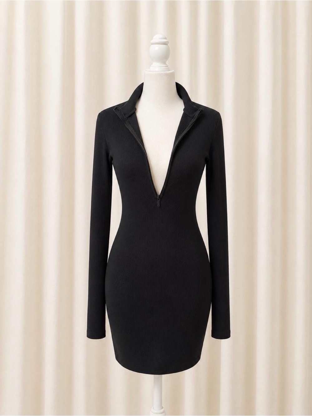 Zip-Front Black Long-Sleeve Bodycon Mini Dress